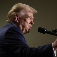 Trump afirma que Kamala Harris nació "discapacitada mental"