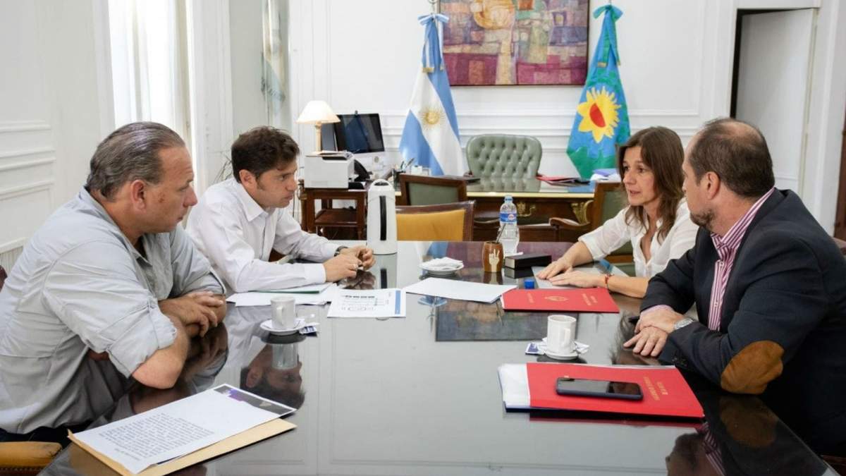 Frederic con Berni y Kicillof. Fuente: (Twitter)