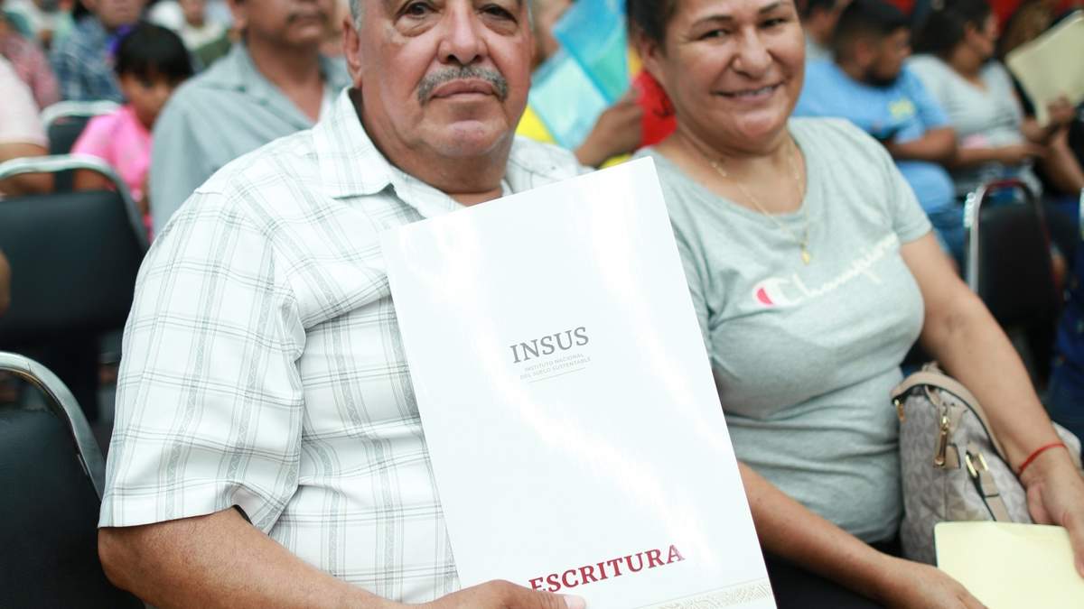Reconoce INSUS voluntad de Américo para agilizar entrega de escrituras