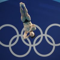Osmar Olvera avanza a la final de trampolín individual en París 2024 (Video)