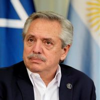 Alberto Fernández rompió el silencio y aseguró que lo persiguen "por ser peronista"