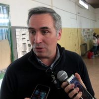 Volcán Lanín: Francisco Sánchez pidió un informe al Congreso