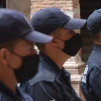 Emboscan y matan a dos policías y levantan a otro en Lagos de Moreno, Jalisco