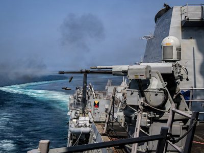 Irán ataca instalaciones militares de EU en Bahréin, Qatar, Kuwait y Emiratos Árabes Unidos