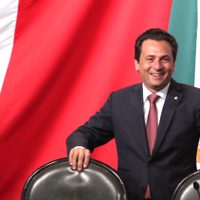 Desde su paraíso fiscal favorito, Lozoya gastó millones en obras de arte y en ayudar a su compadre