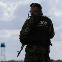 UE mantiene contactos con Ucrania y recalca que Rusia "pagará un gran precio" por su ofensiva