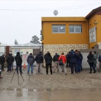 Trabajadores viales de Zapala realizaron una protesta por despidos y obras paralizadas