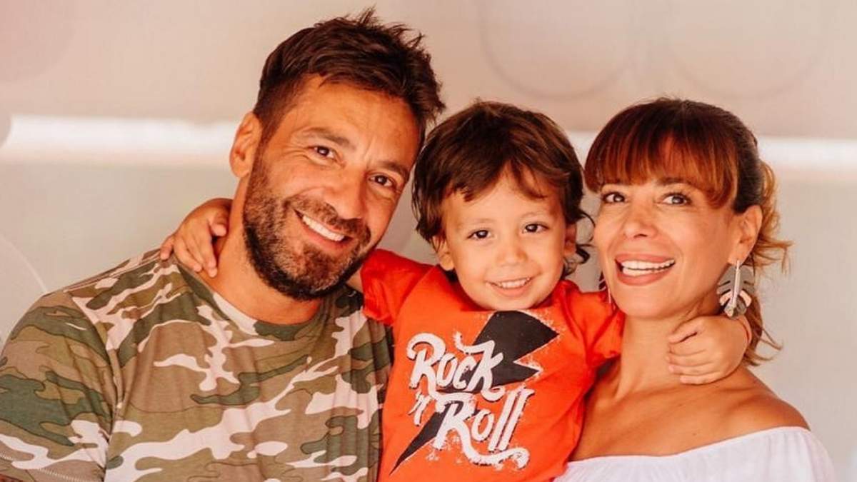 Gustavo Conti, Ximena Capristo y su hijo Félix. Fuente: (Instagram)