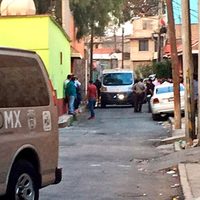 Operativo contra robo de autos en Iztapalapa termina en balacera; reportan dos muertos y tres heridos