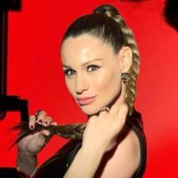 Pampita volvió filosa y protagonizó con un cero, una pelea con los coaches del equipo de Ángela