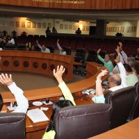 Denuncian penalmente a legisladores de Colima por discriminación