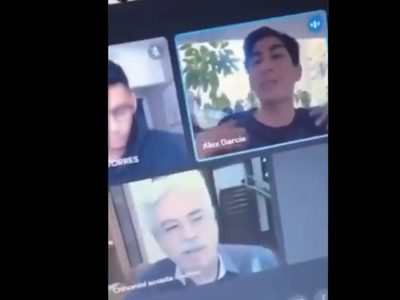 "Ejerce demasiada presión" reclama un alumno a un maestro de Derecho y se viraliza