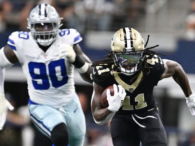 Los Saints frenan racha de 16 triunfos de Cowboys en casa, con paliza 44-19 y 4 TDs de Kamara