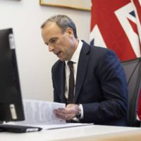 Reino Unido confirma la muerte de ciudadanos británicos en el atentado de Kabul