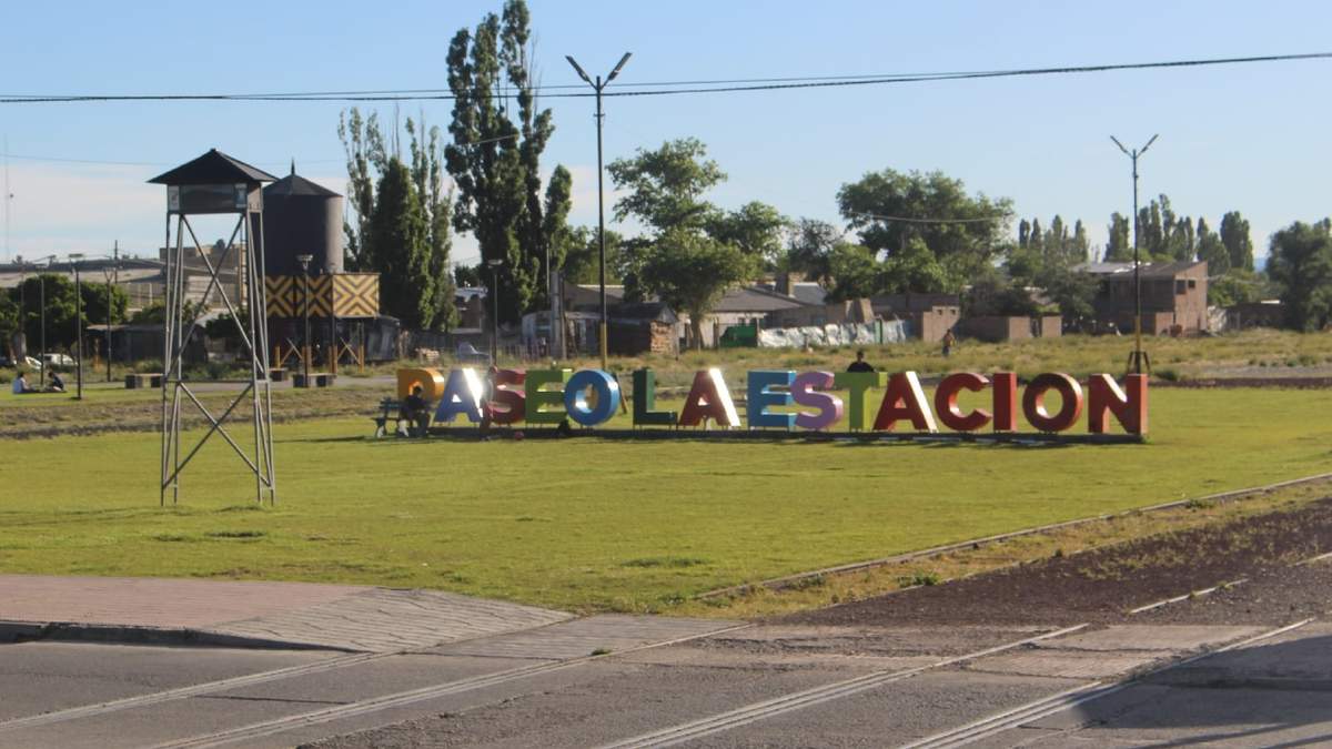 El autocine estará presente en el Paseo La Estación de Zapala. Fuente: (DanieL Signorile)