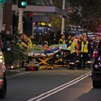 Un hombre mata a puñaladas a seis personas en centro comercial de Sydney (Videos)