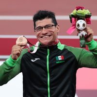 Juan Pablo Cervantes obtiene medalla de bronce en Paralímpicos de Tokio