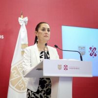 Sheinbaum busca federalizar el sistema de Salud de la CDMX