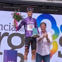 Isaac del Toro es campeón de la Vuelta a Burgos en las Lagunas de Neila (Video)