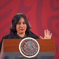 La SFP rechaza señalamientos sobre bienes de Eréndira Sandoval y John Ackerman
