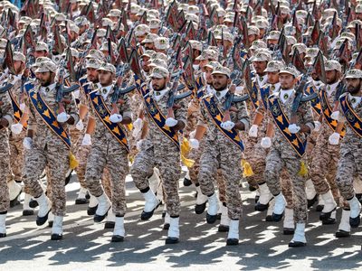 Irán dijo que su respuesta irá más allá de la región si EEUU “cruza las líneas rojas”