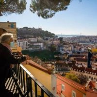 Portugal ya no requerirá un test negativo de covid-19 a los viajeros con certificado de vacunación