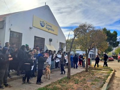 Rumores y desmentidas por el posible cierre de sucursales del Correo Argentino en Neuquén