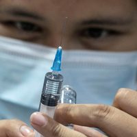 Vacuna contra el coronavirus: más de 100 mil personas acudieron a vacunarse en las últimas horas