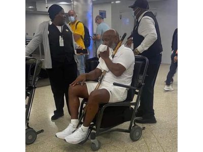 Mike Tyson es captado en silla de ruedas y crece la preocupación por su estado de salud