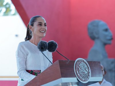 Sheinbaum promete seguir recuperando la memoria histórica de México