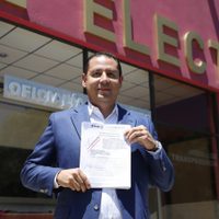 PRD demanda al INE que cancele el proceso interno de Morena por “actos anticipados de precampaña”