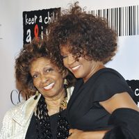 Cissy Houston, cantante de góspel galardonada y madre de Whitney Houston, muere a los 91 años