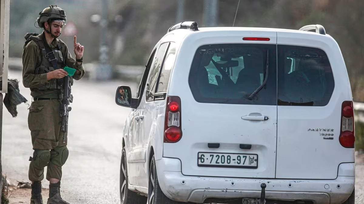 Un guardia de seguridad israelí muere tras ser atacado con un martillo por un palestino