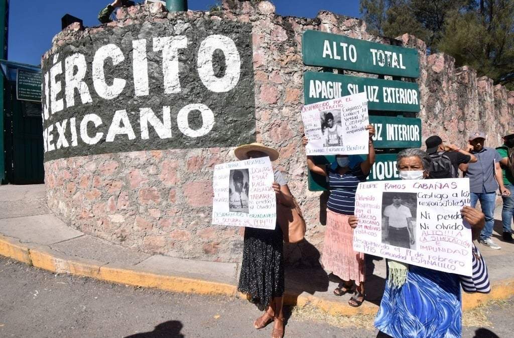 Protesta contra los "vuelos de la muerte"