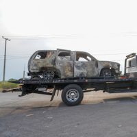 Acosados por el narco, habitantes buscan rearmarse en Michoacán