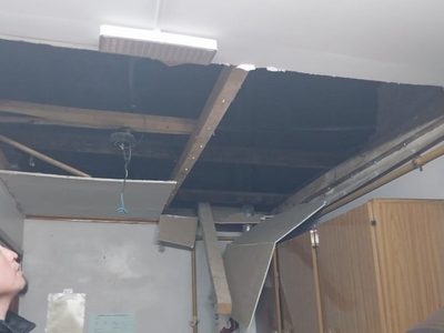 Se cayó parte del techo del Jardín n.° 8 de Zapala