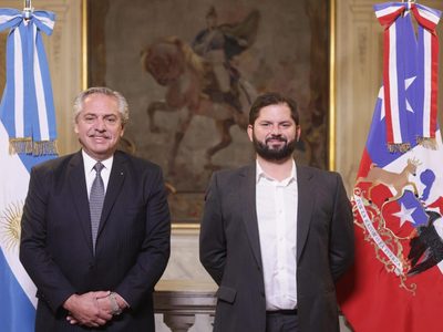 Así recibió el presidente Alberto Fernández a su homólogo chileno, Gabriel Boric