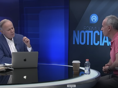 López-Gatell se enfrenta a conductores en entrevistas y de nuevo se vuelve viral (Video)