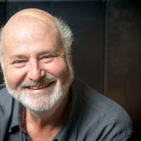 Qué se sabe de la muerte del director de cine Rob Reiner y de su esposa
