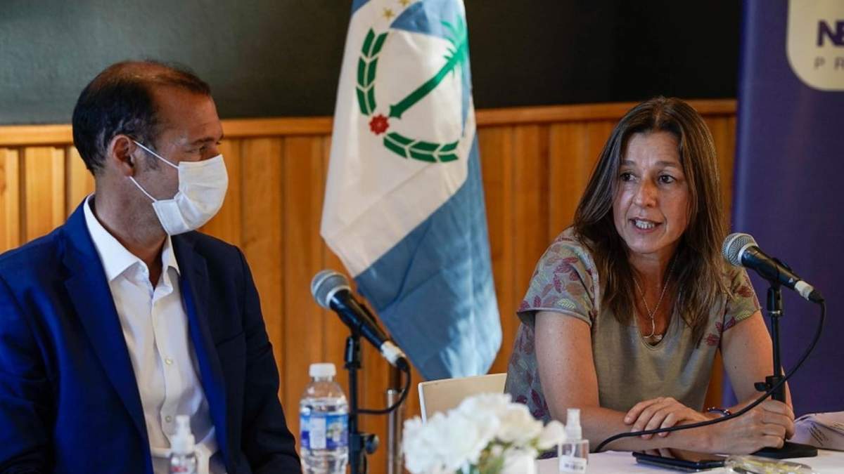 Omar Gutiérrez junto a Sabina Frederic. Fuente: (Twitter)