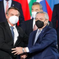 Alberto Fernández evitará un conflicto diplomático ante la negativa de Jair Bolsonaro