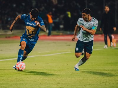 Pumas y Cruz Azul reparten puntos tras empatar 2-2 (Videos)