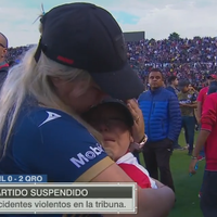 La violencia se apodera del San Luis-Querétaro y suspenden el partido (VIDEO)