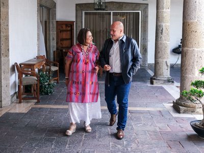 Alfaro presume visita de Xóchitl Gálvez a Casa Jalisco