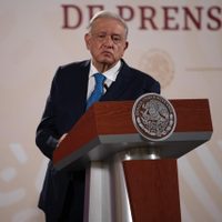 AMLO defiende al Ejército: fue el Estado Mayor Presidencial el que disparó en Tlatelolco