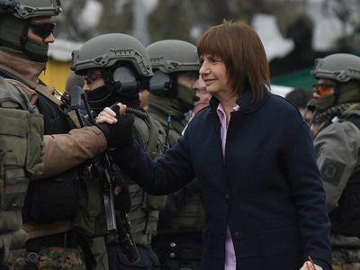 “Usados como herramienta política”: el descargo de los policías que se cuadraron ante Bullrich