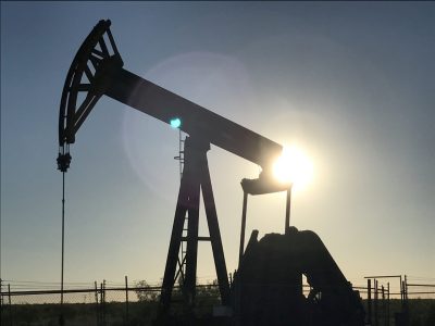 Segunda ola: Llugdar evaluó la situación de los trabajadores del sector hidrocarburífero