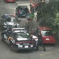 A través del C5, identifican, persiguen y detienen a asaltantes de cuentahabiente en la Roma Norte (Video)