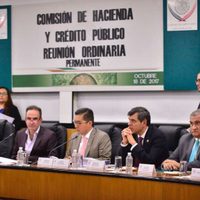 Comisión de Hacienda aprueba la Ley de Ingresos 2018 con un ajuste de 43 mmdp por sismos