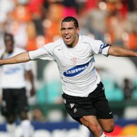 Carlos Tevez, en la mira del Corinthians